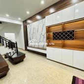 BÁN NHÀ RIÊNG PHỐ NGỌC THUỴ, 36M, 5T, 6.65 TỶ, NGÕ THÔNG, Ô TÔ ĐỖ CỬA